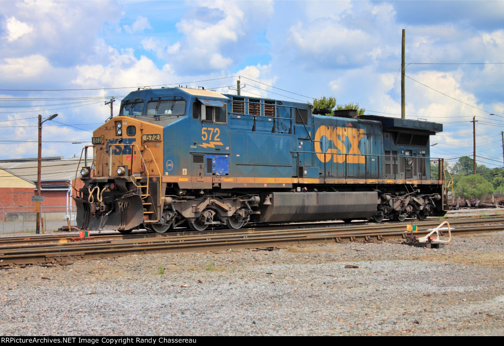 CSXT 572